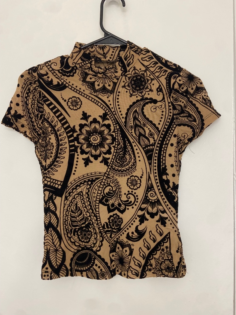 SHEIN Sheer Mesh Top with Paisley Print